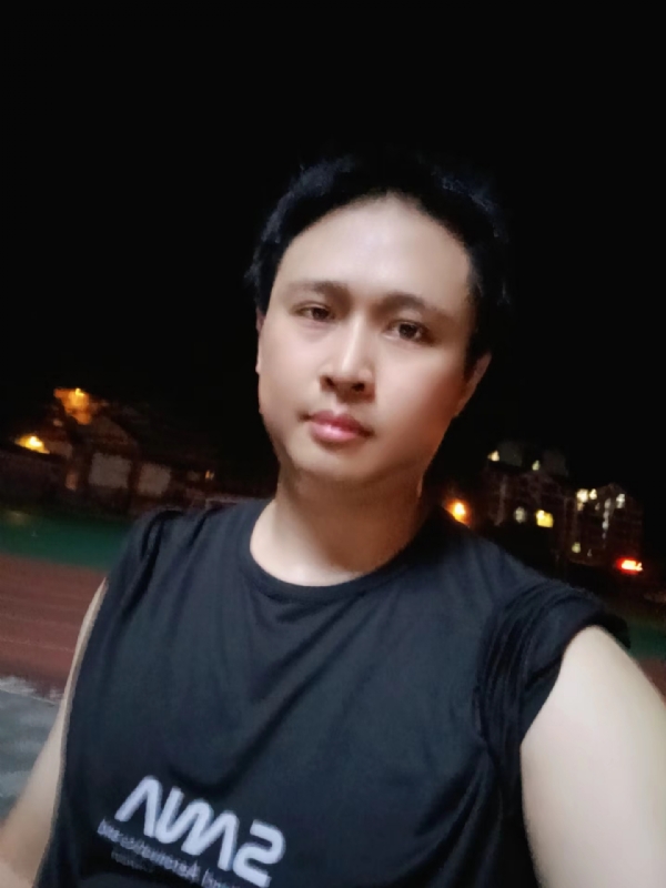 我来看看的第一张照片--怀化王婆说媒